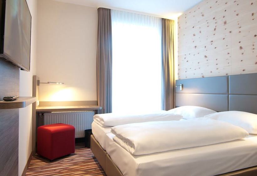 コンフォートルーム, Amaro