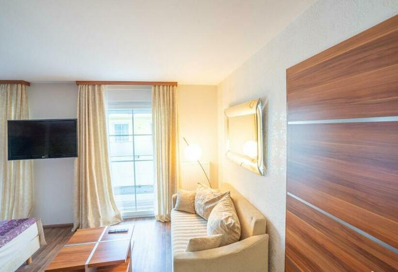 高级工作室, Arkona Strandresidenzen