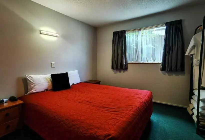 １ベッドルームアパートメント, Asure Ambassador Motor Lodge