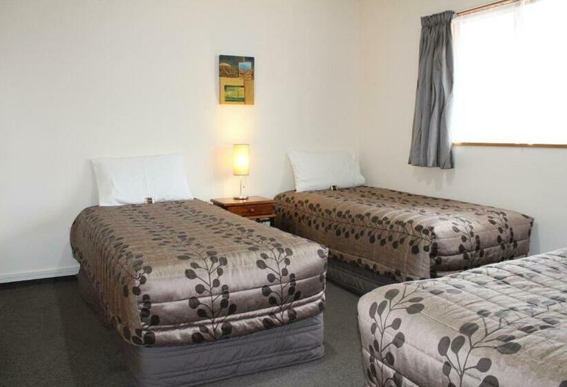 Апартаменты 2 Спальни, Asure Ambassador Motor Lodge