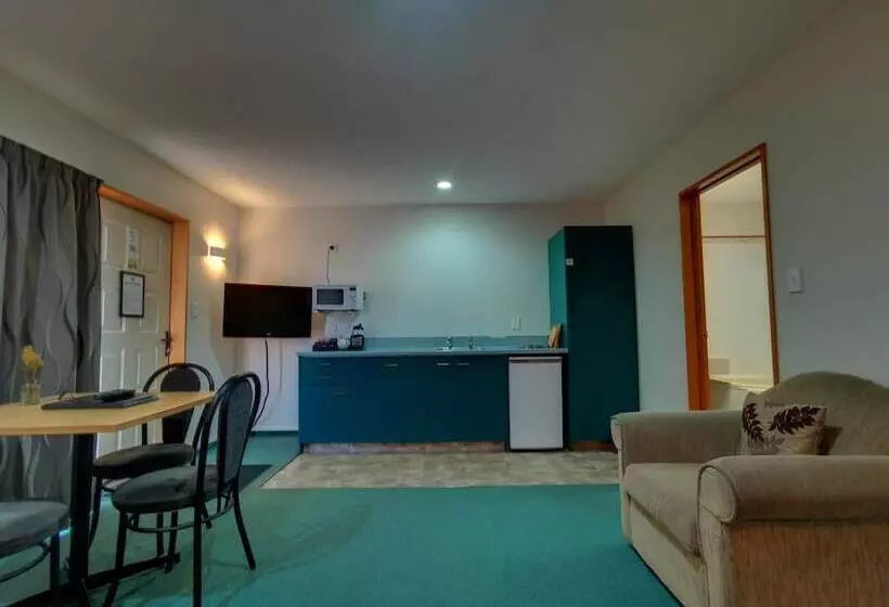 １ベッドルームアパートメント, Asure Ambassador Motor Lodge
