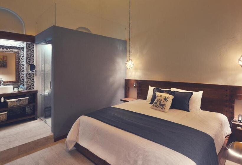 Люкс, Boutique Casa Altamira