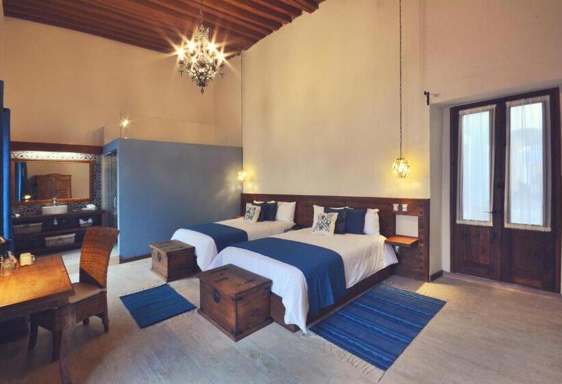 Люкс, Boutique Casa Altamira