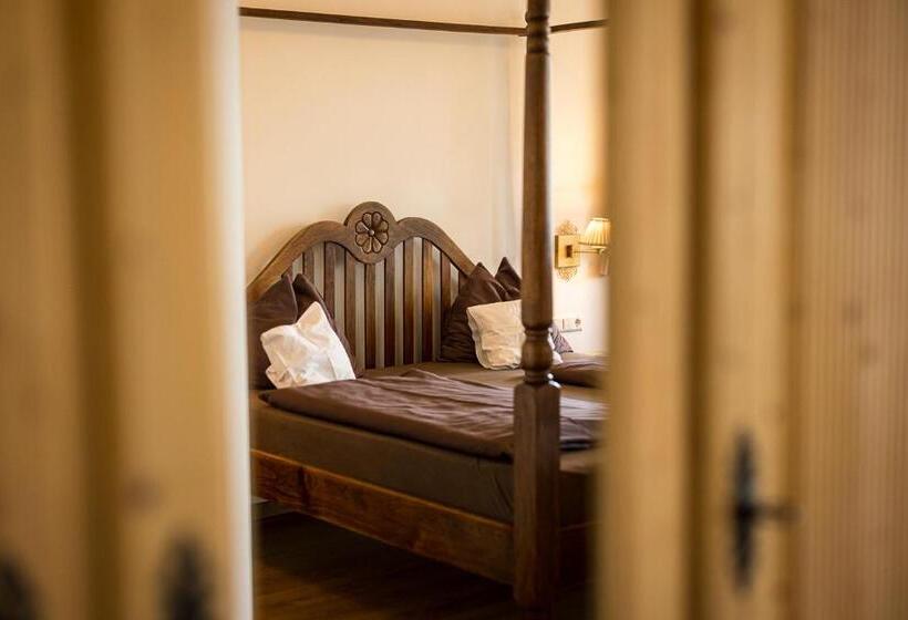 جناح عائلي, Finkennest Panoramic Garden Resort