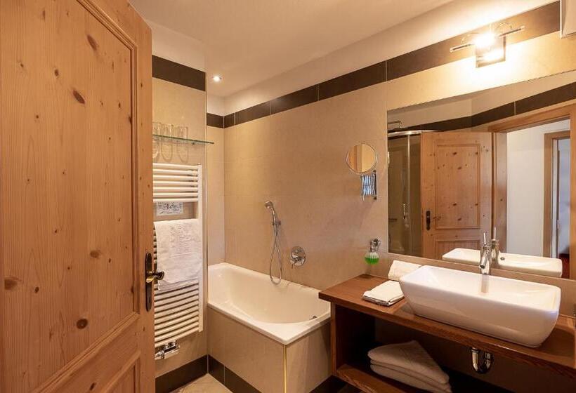 Apartamento 2 Dormitórios, Finkennest  Panoramic Garden Resort