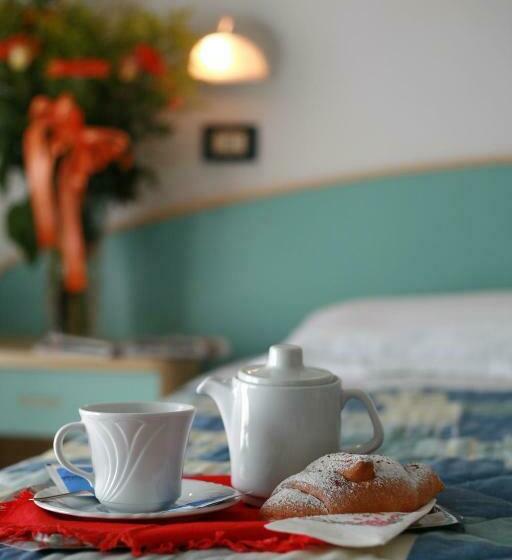 اتاق استاندارد, Letizia