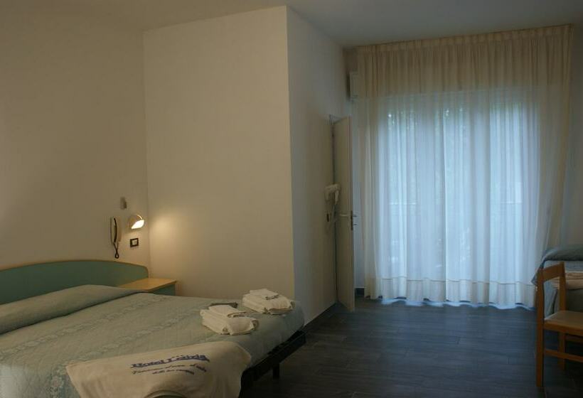 اتاق استاندارد, Letizia