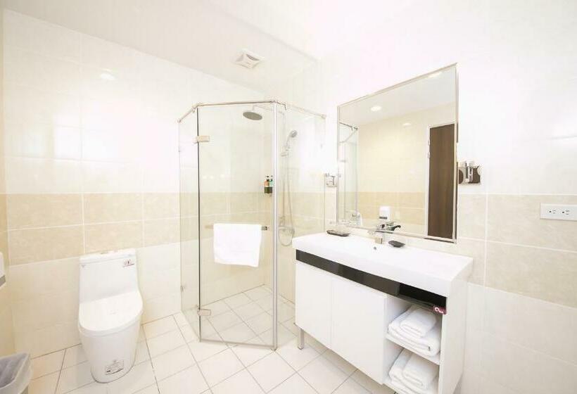 Standard Triple Room, Sunseed International Villa