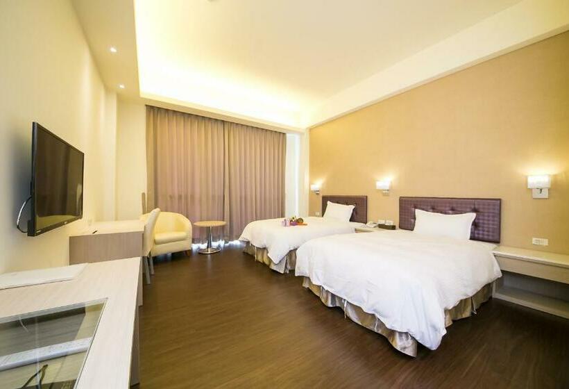 Standard Triple Room, Sunseed International Villa