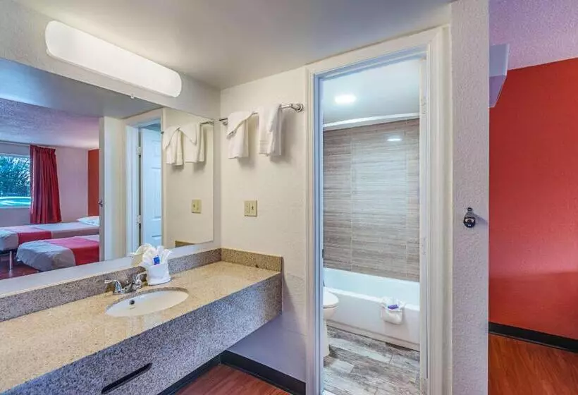 デラックスルーム, Motel 6 winchester, Va