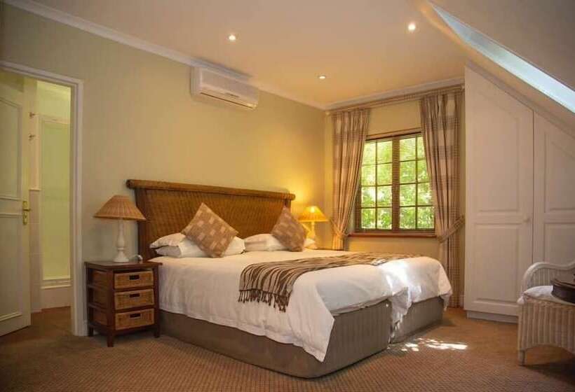 Quarto Deluxe, Gable Manor By Neighbourgood
