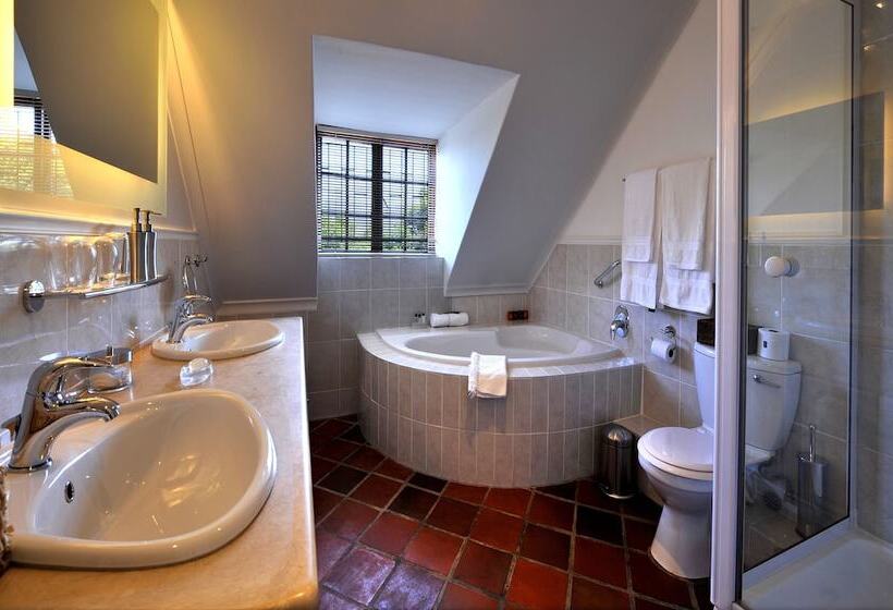 סוויטה, Gable Manor By Neighbourgood