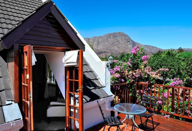 סוויטה, Gable Manor By Neighbourgood