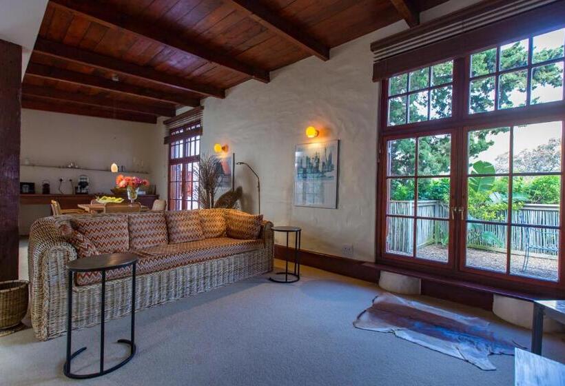 디럭스 스위트, Kronendal Heritage