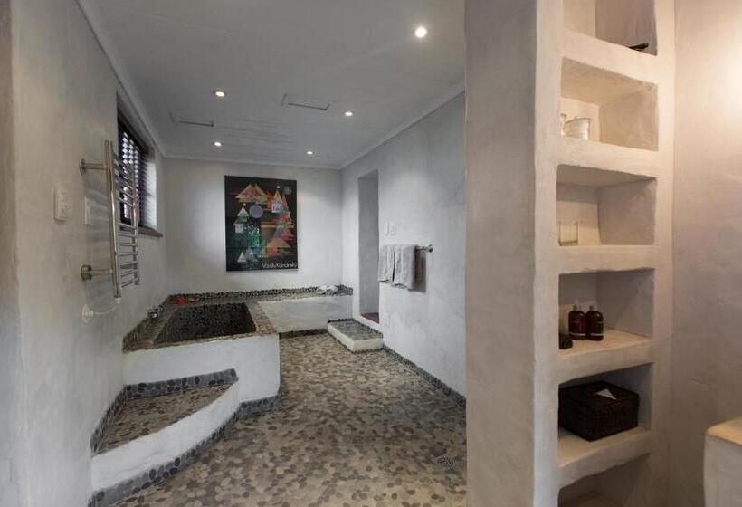 디럭스 코티지, Kronendal Heritage