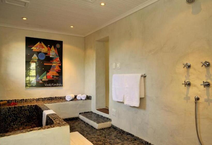 디럭스 코티지, Kronendal Heritage