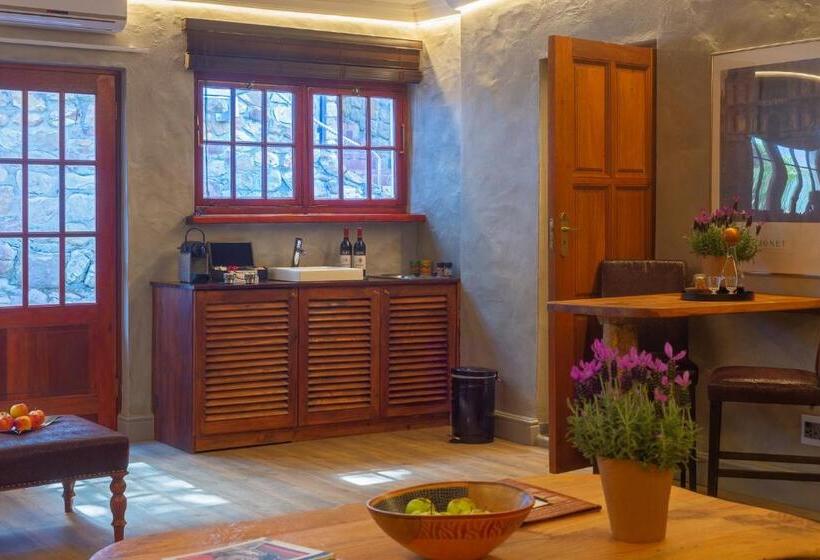 테라스 주니어 스위트, Kronendal Heritage