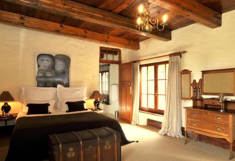 디럭스 스위트, Kronendal Heritage