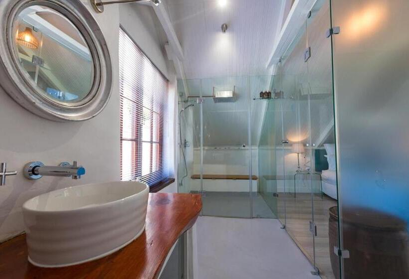 테라스 스위트, Kronendal Heritage