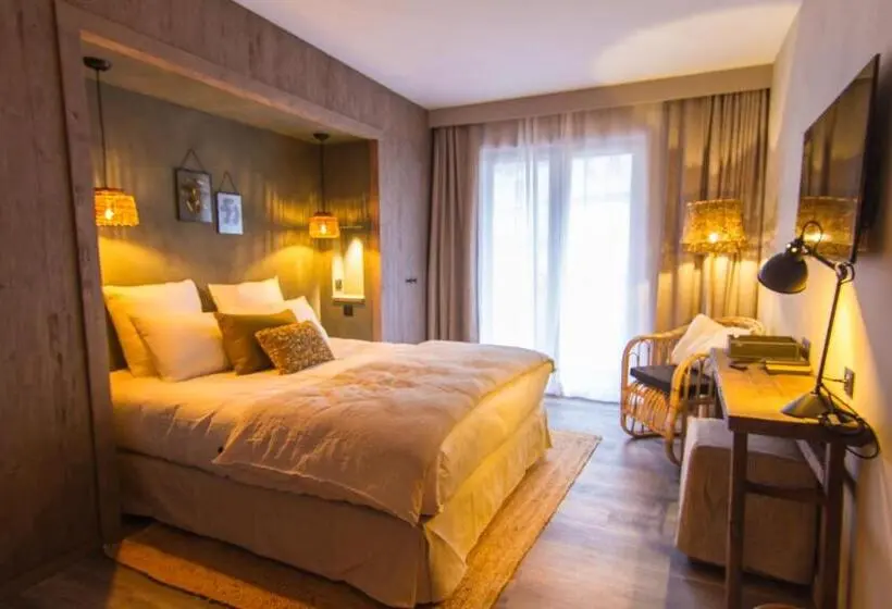 Standard-huone Vuoristonäkymä, Hôtel De La Roche