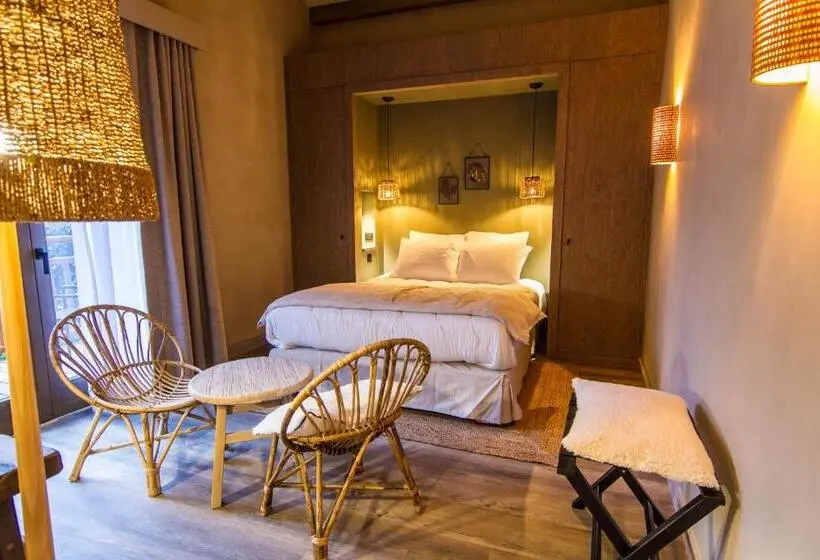 Deluxe-huone, Hôtel De La Roche