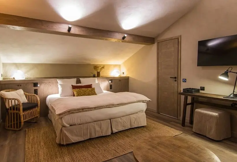Perhehuone Vuoristonäkymä, Hôtel De La Roche
