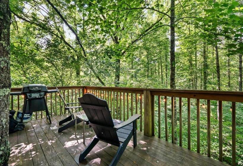 스탠다드 룸 킹사이즈 침대, Rivers Edge Treehouses
