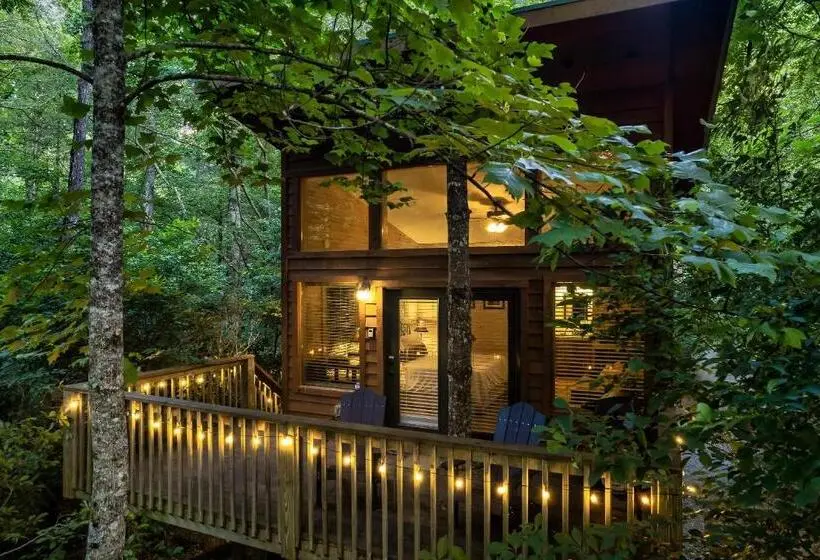 キングサイズベッドのスタンダードルーム, Rivers Edge Treehouses