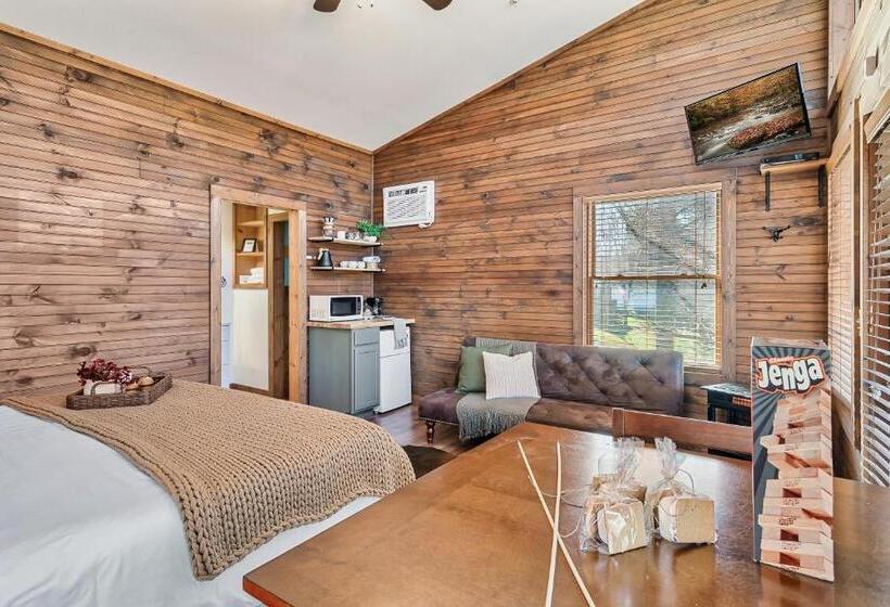 디럭스 룸, Rivers Edge Treehouses