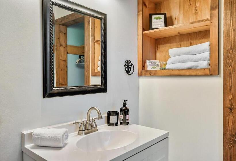 디럭스 룸, Rivers Edge Treehouses