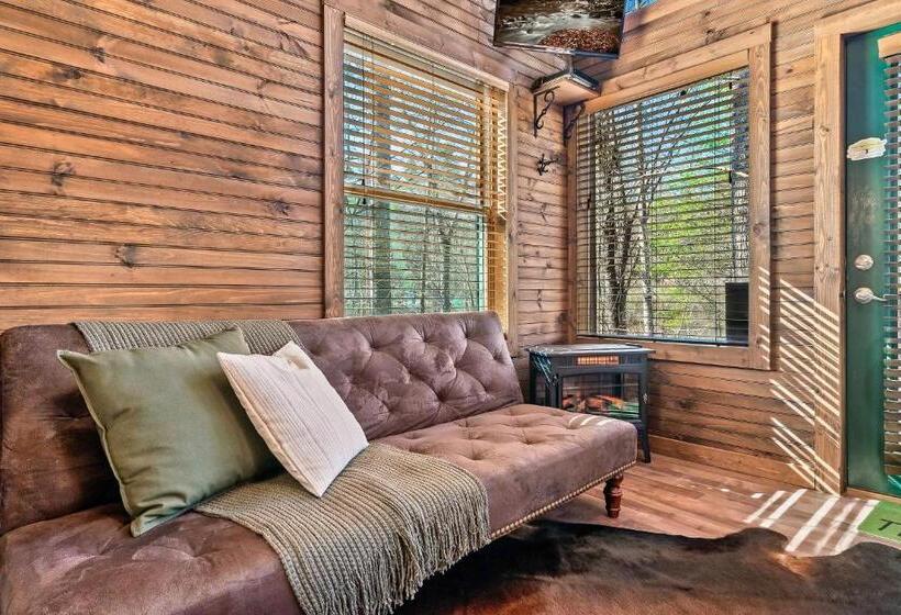 디럭스 룸, Rivers Edge Treehouses