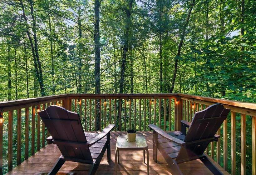 스탠다드 룸 킹사이즈 침대, Rivers Edge Treehouses