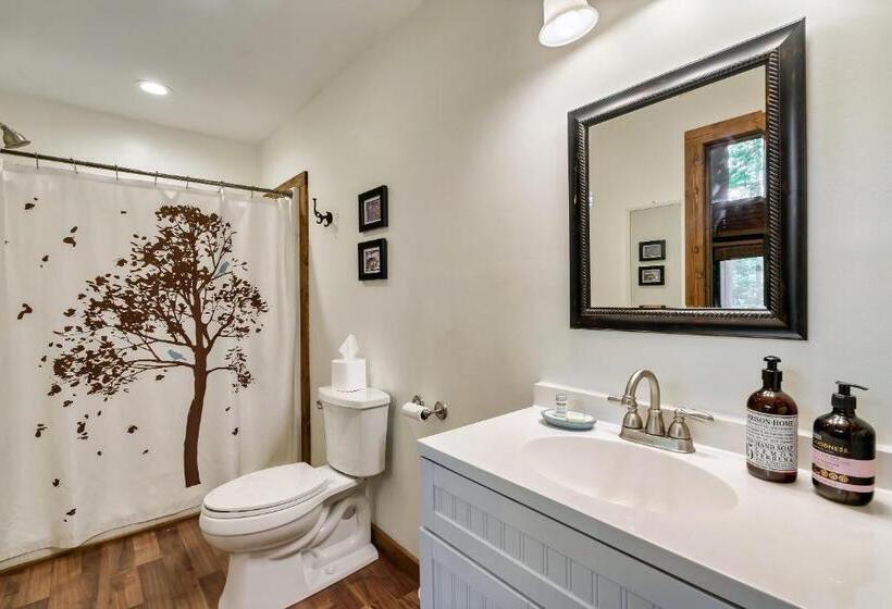 디럭스 룸, Rivers Edge Treehouses