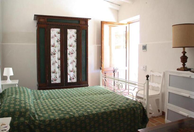 Апартаменты 2 Спальни, Il Casale