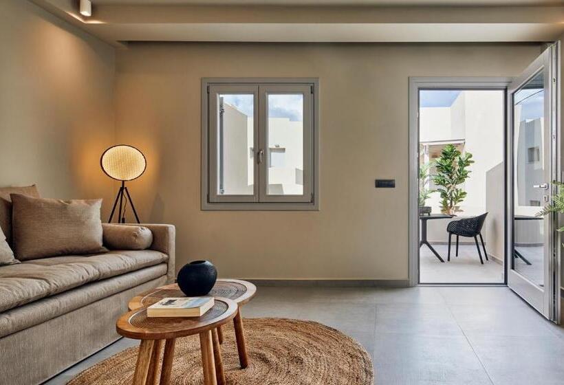 סוויטה, Mayu Suites