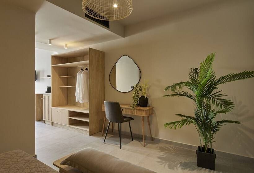 סוויטה, Mayu Suites