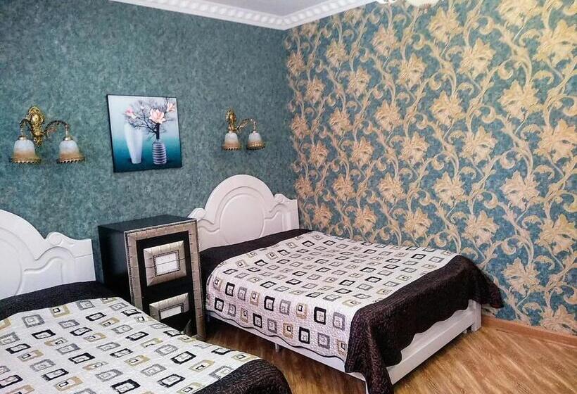 اتاق استاندارد, Edemi Castle