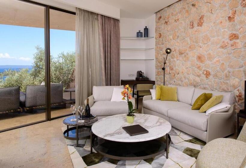 Люкс Deluxe Вид на Море, Villa Nai 3.3
