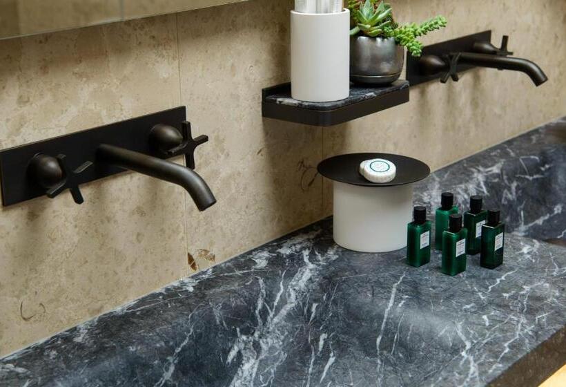 جناح ديلوكس مع إطلالات, Villa Nai 3.3