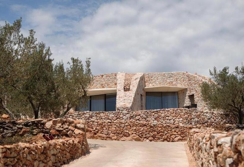 غرفة قياسية, Villa Nai 3.3