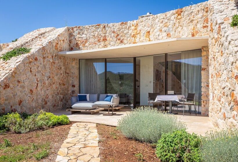 غرفة ديلوكس مطلّة علي البحر, Villa Nai 3.3