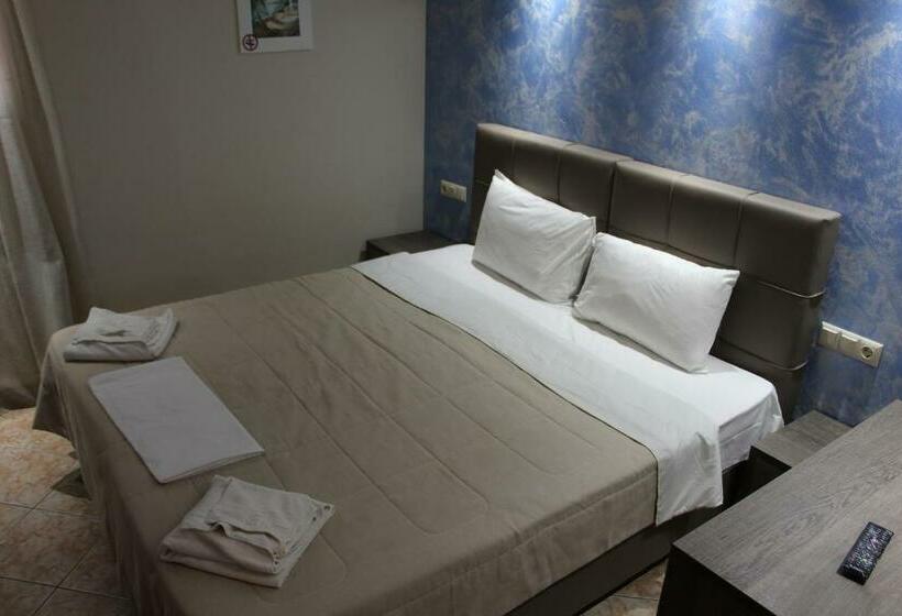 スタンダードスタジオ, Villa Iatrou