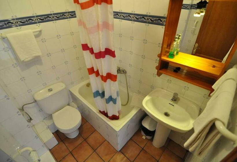 استودیوی استاندارد, Apartamentos Atlantis