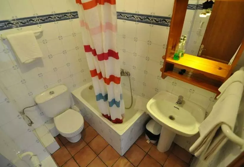 استودیوی استاندارد, Apartamentos Atlantis