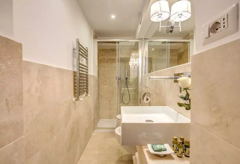 سوییت لوکس, Pantheonview  Luxury Suites