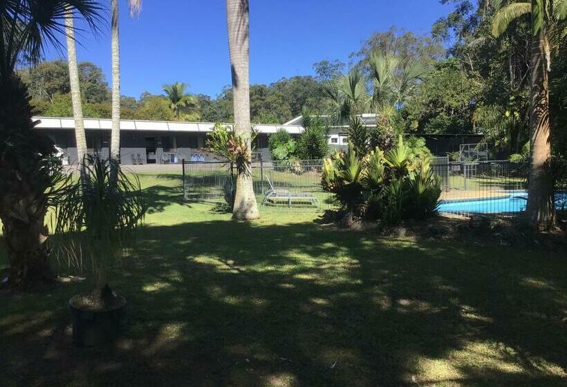 스탠다드 트리플 룸, Buderim Fiesta Motel