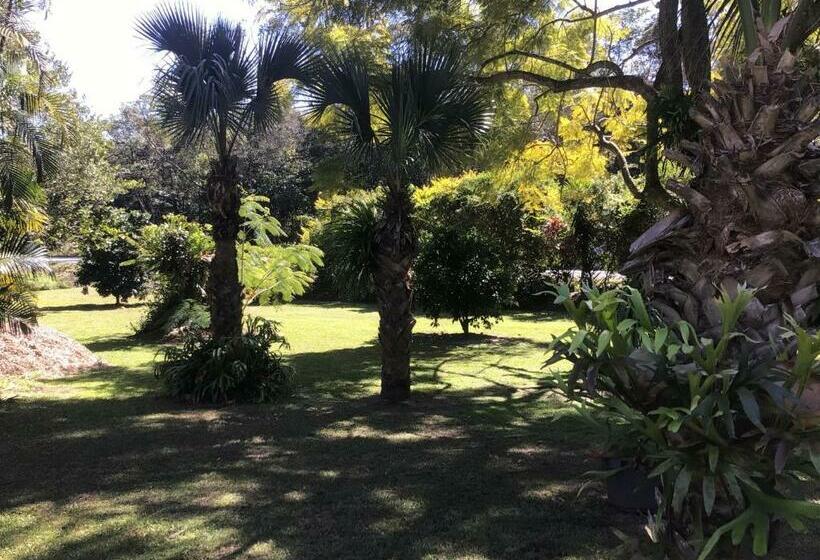 スタンダードトリプルルーム, Buderim Fiesta Motel