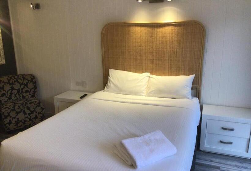 スタンダードルーム, Buderim Fiesta Motel