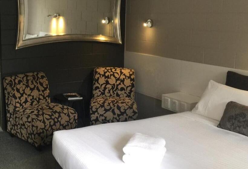 スタンダードルーム, Buderim Fiesta Motel