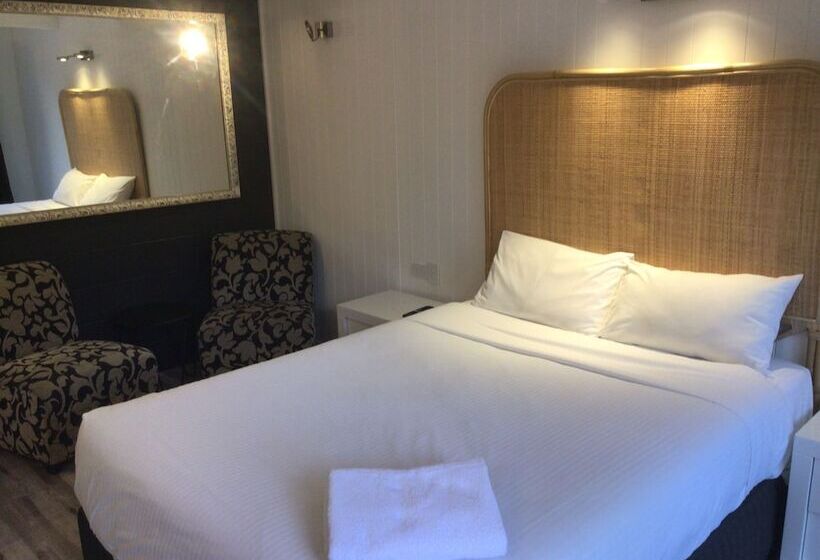 デラックススイート, Buderim Fiesta Motel